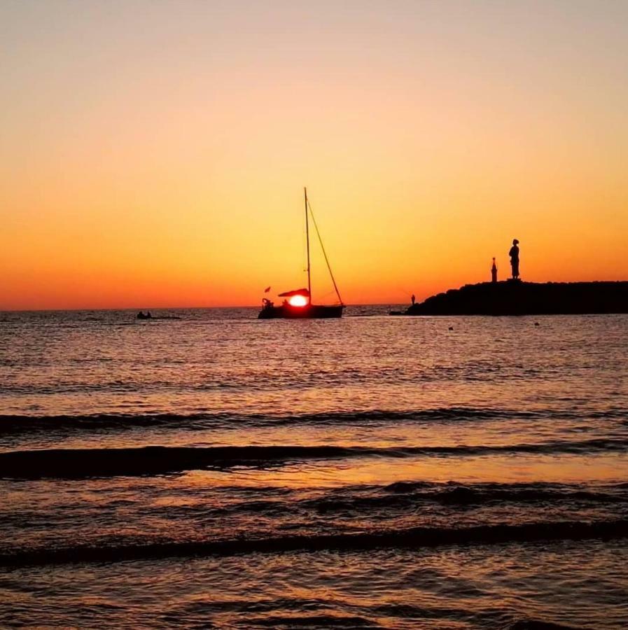 Casa Myconis 68Mq A Due Passi Dal Mare Di San Vincenzo Appartement Buitenkant foto
